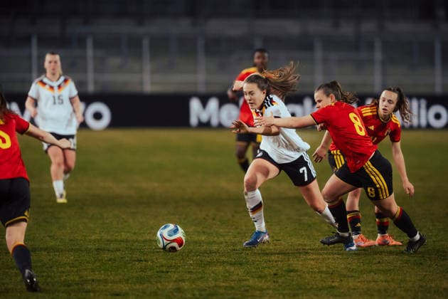 06.03.26, Women, Football, U23 Friendly Match, Germany - Belgium Mara Alber ( 7 - Germany U23) and Karlijn Helsen (Belgium U23) in a duel Bochum Lohrheidestadion - Wattenscheid NRW Deutschland
