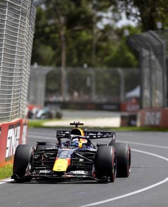 MELBOURNE - Max Verstappen (Red Bull Racing) in action during the third free practice session at the Albert Park Circuit in the lead-up to the Australian Grand Prix. SANDER KONING ANP xVIxANPxSportx xxANPxIVx 552636867 originalFilename: 552636867.jpg