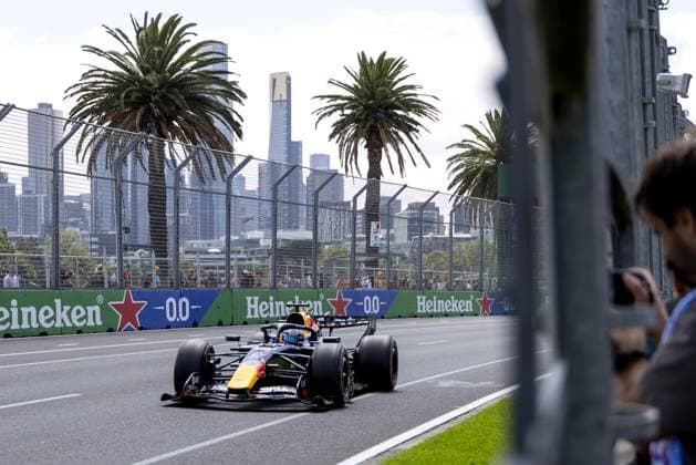 MELBOURNE - Max Verstappen (Red Bull Racing) in action during the third free practice session at the Albert Park Circuit in the lead-up to the Australian Grand Prix. SANDER KONING ANP xVIxANPxSportx xxANPxIVx 552637273 originalFilename: 552637273.jpg