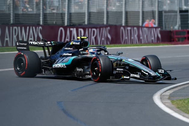 7th March 2026: Melbourne Grand Prix Circuit, Melbourne, Victoria, Australia: Formula One Australian Grand Prix, Qualifying Day; George Russell of the United Kingdom driving the 63 Mercedes AMG F! W17 Mercedes AMG spins out in turn 2  DavidxWoodley Content restricted for UK based newspaper