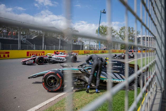 The third practice session Formula One Australian Grand Prix Melbourne EB 12 Kimi Antonelli (Mercedes) crash during the third and last practice session of the Formula One Australian Grand Prix at Albert Park in Melbourne on March 7, 2026.Photo by Eliot Blondet ABACAPRESS.COM Melbourne Australia Australia  Copyright: xBlondetxEliot ABACAx