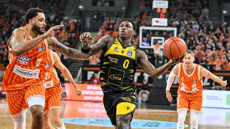 GER, BBL, ratiopharm Ulm vs MHP Riesen Ludwigsburg 06 03 2026, ratiopharm arena, Neu Ulm, GER, BBL, ratiopharm Ulm vs MHP Riesen Ludwigsburg, pictured Joel Soriano Ulm, 12 , Babacar Sane Ludwigsburg, 0 nordphotoxGmbHx xHafner nph00200