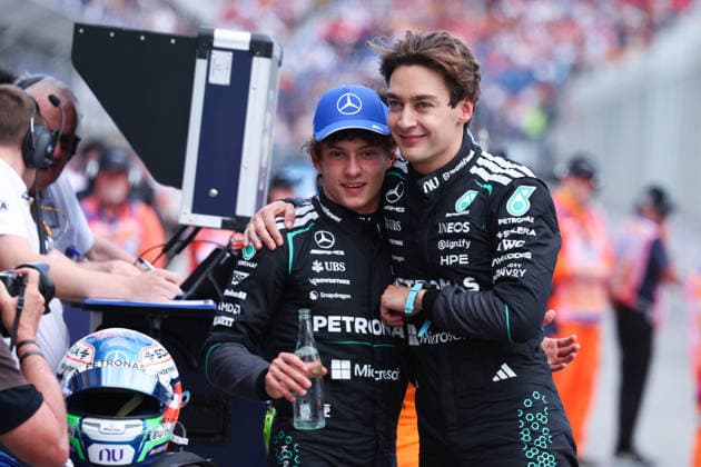 F1 Grand Prix Australia 2026 No 12 Andrea Kimi Antonelli ITA , Mercedes AMG PETRONAS Formula One Team, Mercedes AMG F1 W17 Performance No 63 George Russel GBR , Mercedes AMG PETRONAS Formula One Team, Mercedes AMG F1 W17 Performance