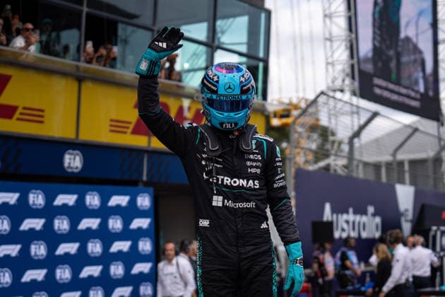 March 7, 2026, Melbourne, Victoria, Australia: (63) GEORGE RUSSELL - (GBR) - Mercedes-AMG PETRONAS Formula One Team - Mercedes W17 celebrates to the crowd after qualifying on pole position on Saturday at the Formula 1 Qatar Airways Australian Grand Prix 2026. Melbourne Australia - ZUMAf186 20260307_zsp_f186_153 Copyright: xJamesxForresterx