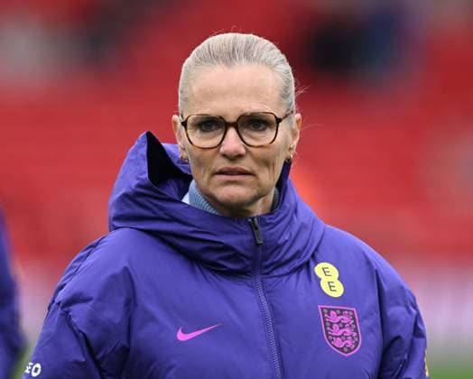 Sarina Wiegman manager of England on the pitch before kick off England Women v Iceland Women, 2027 FIFA Women s World Cup Qualifiers, Group C, Football, City Ground, Nottingham, UK - 07 Mar 2026Nottingham City Ground United Kingdom EDITORIAL USE ONLY No use with unauthorised audio, video, data, fixture lists, club league logos or live services. Online in-match use limited to 120 images, no video emulation. No use in betting, games or single club league player publications. Copyright: xAnnaxGowthorpe Shutterstockx 16720094c