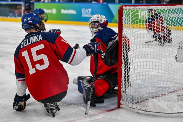 GIOCHI OLIMPICI - Olimpiadi Invernali Milano-Cortina 2026 - Paralympic Winter games, Winterspiele,Spiele, Summer games MILANO-CORTINA 2026 - Para Ice hockey, Eishockey - Czechia vs Japan Team Czechia celebrates a victory at the end of match during the Paralympic Games Milano-Cortina 2026, Ice Hockey match between Czechia vs Japan on March 6, 2026 at Arena di Verona in Verona, Italy during Paralympic WINTER GAMES MILANO-CORTINA 2026 - Para ice hockey - Czechia vs Japan, Olympic Winter Games Milano-Cortina 2026 in Milano, Italy, March 07 2026 Cortina D Ampezzo Italy  Copyright: xIPAxSport ABACAx