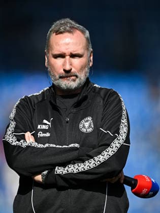 Tim Walter Holstein Kiel, Coach before the match, GER, SV Darmstadt 98 vs Holstein Kiel, Soccer 2 Bundesliga, 25 Matchday, Season 2025 2026, 07 03 2026 DFL regulations prohibit any use of photographs as image sequences and or quasi video GER, SV Darmstadt 98 vs Holstein Kiel, Soccer 2 Bundesliga, 25 Matchday, Season 2025 2026 Darmstadt Copyright: xEibner-Pressefoto FlorianxWiegandx EP_FWD