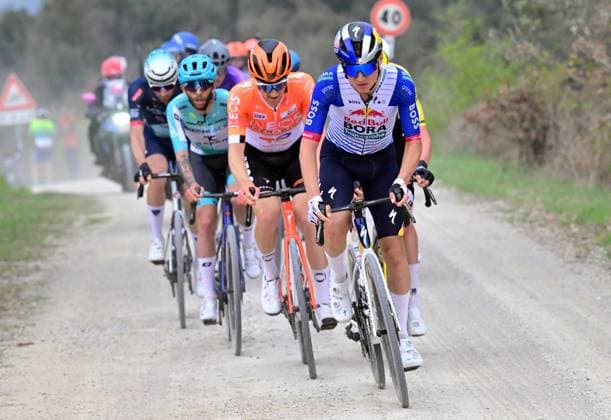 The breakaway group pictured during the men elite Strade Bianche one day cycling race, 203km from and to Siena, Italy on Saturday 07 March 2026. DIRKxWAEM  x166733937x