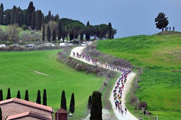 The pack of riders pictured in action during the men elite Strade Bianche one day cycling race, 203km from and to Siena, Italy on Saturday 07 March 2026. DIRKxWAEM  x166735302x