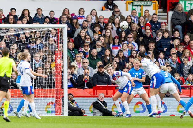 England Women v Iceland Women, FIFA Women s World UEFA Cup, Group A GOAL scores 1-0 England Women Lucy Bronze heads the ball and scores during the FIFA Women s World UEFA Cup match between England Women and Iceland Women at the City Ground, Nottingham, UK on 7 March 2026. Nottingham City Ground Nottinghamshire UK Editorial use only , Copyright: xManjitxNarotrax PSI-23851-0012