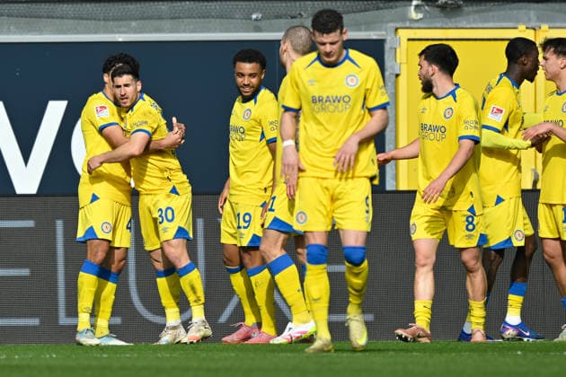 Paderborn, Home Deluxe Arena, 07 03 26, GER, Herren, 2 Bundesliga, Saison 2025 2026, SC Paderborn 07 Eintracht Braunschweig Bild Robin Heußer Braunschweig jubilates after his goal to 0 1 DFL regulations prohibit any use of photographs as image sequences and or quasi video NRW Germany