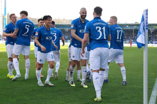 2026 03 07 xjfx 2 Bundesliga SV Darmstadt 98 Holstein Kiel v l , SV Darmstadt 98 Torjubel, Goal celebration, celebrate the goal um Niklas Schmidt SV Darmstadt 98 DFL DFB REGULATIONS PROHIBIT ANY USE OF PHOTOGRAPHS as IMAGE SEQUENCES and or QUASI VIDEO Copyright: JoaquimxFerreira