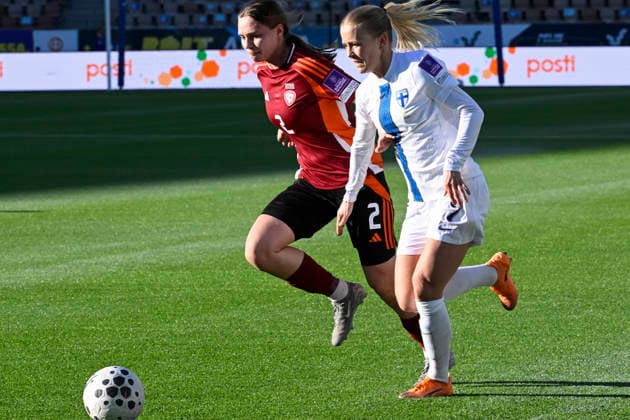 LKS 20260307 Uma Upite of Latvia (L) and Adelina Engman of Finland during World Cup UEFA Women s European Qualifiers League phase football match Finland vs Latvia in Helsinki, Finland on March 7, 2026. - HEIKKI SAUKKOMAA Helsinki Finland otRYiYpp7mw  Copyright: xHeikkixSaukkomaax otRYiYpp7mw