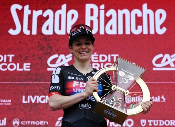 Swiss Elise Chabbey of FDJ united SUEZ celebrates on the podium after winning the women elite Strade Bianche one day cycling race, 133km from and to Siena, Italy, on Saturday 07 March 2026. ELIASxROM  x166740776x