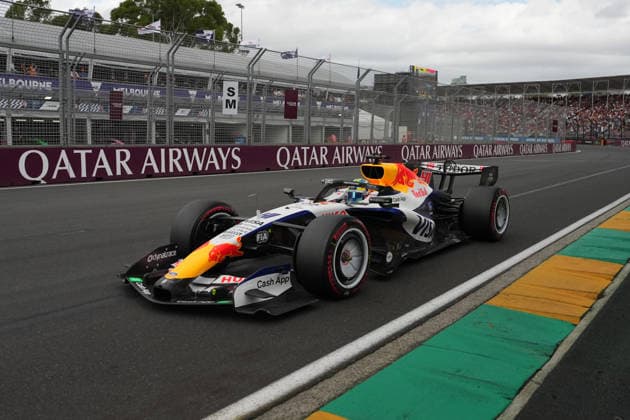 F1 Grand Prix Of Australia - Qualifying Arvid Lindblad of Great Britain drives the (41) Visa Cash App Racing Bulls VCARB 03 RB Ford on track during qualifying ahead of the F1 Grand Prix of Australia at Albert Park Grand Prix Circuit in Melbourne, Australia, on March 7, 2026. Melbourne Australia  Copyright: xNorvikxAlaverdianx originalFilename:alaverdian-f1grandp260307_np7qu.jpg
