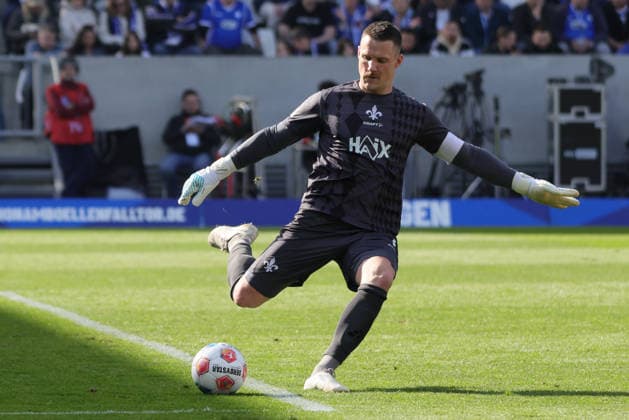 07 03 2026, xhettx, Soccer 2 Bundesliga, SV Darmstadt 98 Holstein Kiel v l Marcel Schuhen SV Darmstadt 98, 1 hits the ball DFL DFB REGULATIONS PROHIBIT ANY USE OF PHOTOGRAPHS as IMAGE SEQUENCES and or QUASI VIDEO