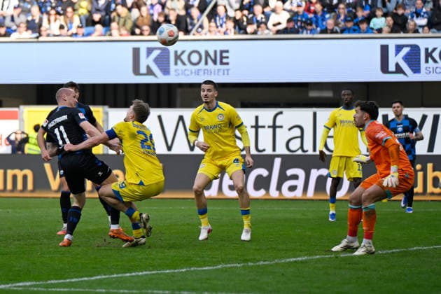 Paderborn, Home Deluxe Arena, 07 03 26, GER, Herren, 2 Bundesliga, Saison 2025 2026, SC Paderborn 07 Eintracht Braunschweig Bild Sven MICHEL Paderborn macht das Tor zum 1 1 DFL regulations prohibit any use of photographs as image sequences and or quasi video NRW Germany