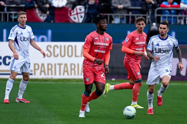 Cagliari s Ibrahim Sulemana Kakari in action during the Serie A soccer match between Cagliari Calcio and Como at the Unipol Domus in Cagliari, Sardinia - Saturday 7th March 2026. - Soccer  Copyright: x Â®xGianlucaxZuddas LaPressex