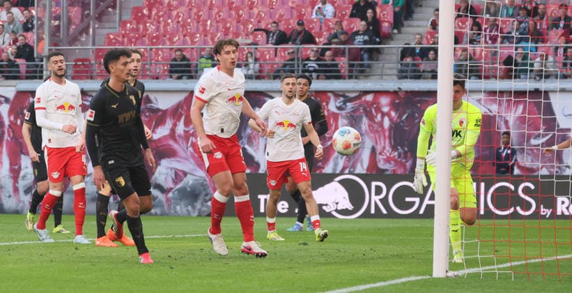 RB Leipzig Augsburg Bundesliga Leipzig, 07 03 2026, Red Bull Arena, Football, 1 Bundesliga, 25 Matchday , RB Leipzig vs FC Augsburg , In the picture Goal chance for RB Leipzig , For editorial use only Only editorial use , DFL DFB regulations prohibit any use of photographs as image sequences and or quasi video ,