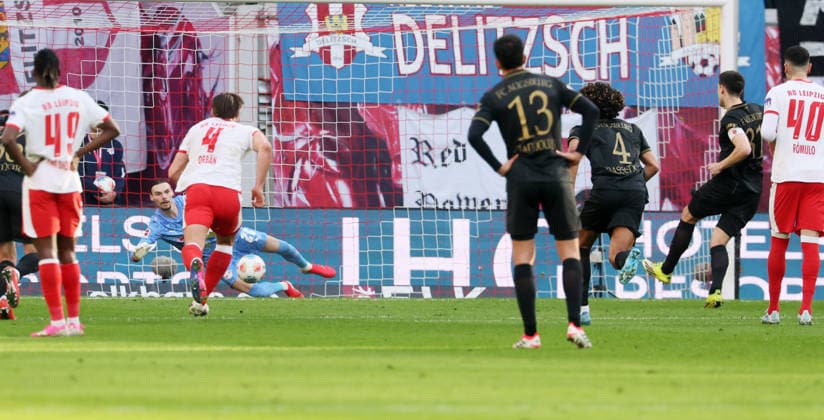 RB Leipzig Augsburg Bundesliga Leipzig, 07 03 2026, Red Bull Arena, Soccer, 1 Bundesliga, 25 Matchday , RB Leipzig vs FC Augsburg , In the picture goalkeeper Maarten Vandevoordt 26, RB Leipzig parries Keven Schlotterbecks penalty 31,Augsburg , For editorial use only Only editorial use , DFL DFB regulations prohibit any use of photographs as image sequences and or quasi video ,