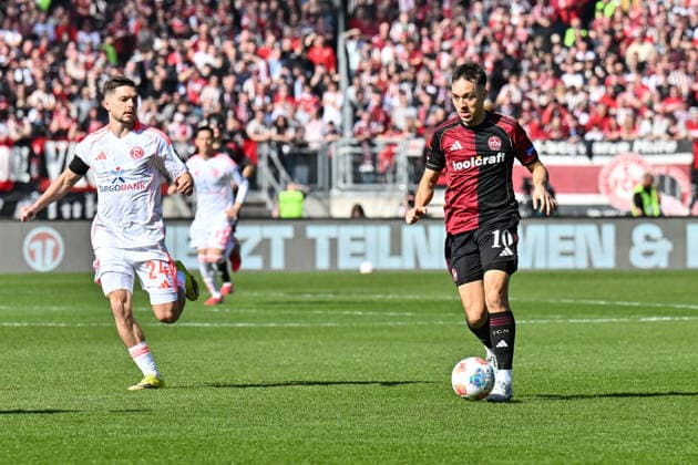 2 Bundesliga 1 FC Nuremberg Fortuna Düsseldorf 07 03 2026 NUREMBERG, GERMANY 07 MARCH in duel Florent MUSLIJA Fortuan Düsseldorf 24 and Julian JUSTVAN 1 FC Nuernberg 10 during the match between 1 FC Nuremberg and Fortuna Düsseldorf on matchday 25 of Bundesliga 2 at Max Morlock Stadion Copyright: xBEAUTIFULxSPORTS Goldbergx