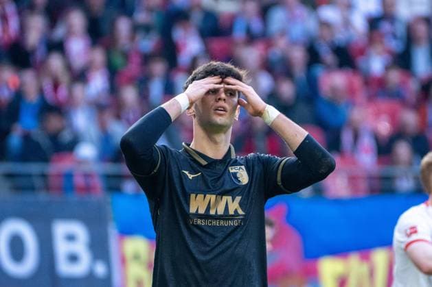 Germany Bundesliga 2025 2026, Matchday 25 RB Leipzig vs FC Augsburg Red Bull Arena Leipzig Rodrigo Ribeiro FC Augsburg, 21 Copyright: xTomxLauruschkatx
