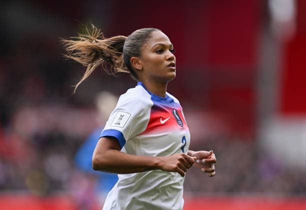 Taylor Hinds of England England Women v Iceland Women, 2027 FIFA Women s World Cup Qualifiers, Group C, Football, City Ground, Nottingham, UK - 07 Mar 2026Nottingham City Ground United Kingdom EDITORIAL USE ONLY No use with unauthorised audio, video, data, fixture lists, club league logos or live services. Online in-match use limited to 120 images, no video emulation. No use in betting, games or single club league player publications. Copyright: xAnnaxGowthorpe Shutterstockx 16720094bc
