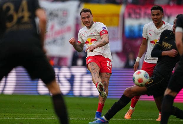 David Raum RB Leipzig shoots on goal during 1 Bundesliga match between RB¯Leipzig¯ vs¯FC¯Augsburg, Red¯Bull¯Arena, Leipzig, Germany on 07 March 2026 Photo by Thor Wegner DeFodi Images David Raum RB Leipzig shoots on goal during RB¯Leipzig¯and¯FC¯Augsburg at Red¯Bull¯Arena, Leipzig, Germany on March 7, 2026 Thor Wegner DeFodi Images Photo by DeFodi Images