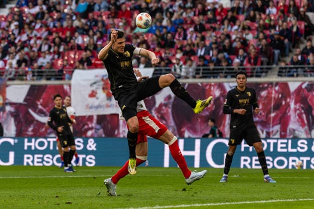 GER, Bundesliga, RB Leipzig FC Augsburg 07 03 2026, Red Bull Arena, Leipzig, GER, Bundesliga, RB Leipzig FC Augsburg Keven Schlotterbeck FC Augsburg 31 single action action Â nordphotoxGmbHxx xAlexanderxTrienitz nph00051