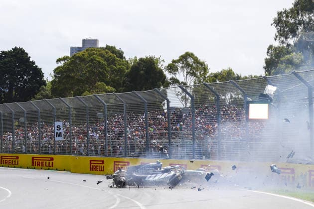 MELBOURNE, AUSTRALIA - MARCH 7: Andrea Kimi Antonelli of Italy (12) crashing his Mercedes AMG PETRONAS F1 Team F1 W17 during qualifying ahead of the F1 Grand Prix of Australia at Albert Park Circuit on March 7, 2026 in Melbourne, Australia.(Photo by Paddocker)  Copyright: xPaddocker SPPx Sportspressphoto_SPR103989