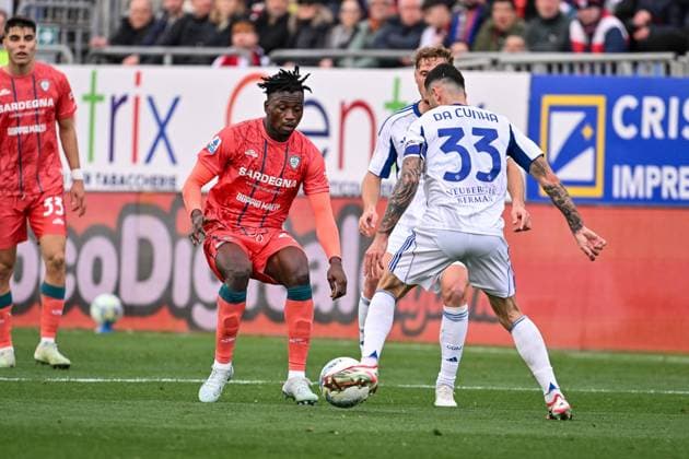 CALCIO - Serie A - Cagliari Calcio vs Como 1907 Lucas Da Cunha of Como 1907 during Cagliari Calcio vs Como 1907, Italian soccer Serie A match in Cagliari, Italy, March 07 2026 Cagliari Italy  Copyright: xIPAxSport ABACAx