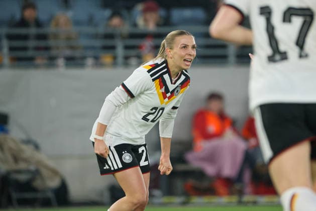 Stavanger, Norway 07 March 2026 UEFA Womens World Cup Qualifier Norway Women vs Germany Women In the picture Goalscorer Elisa Senß Senss Germany scores the goal to make it 1 0 for Germany and cheers Copyright: HMBxMedia MadeleinexFantini