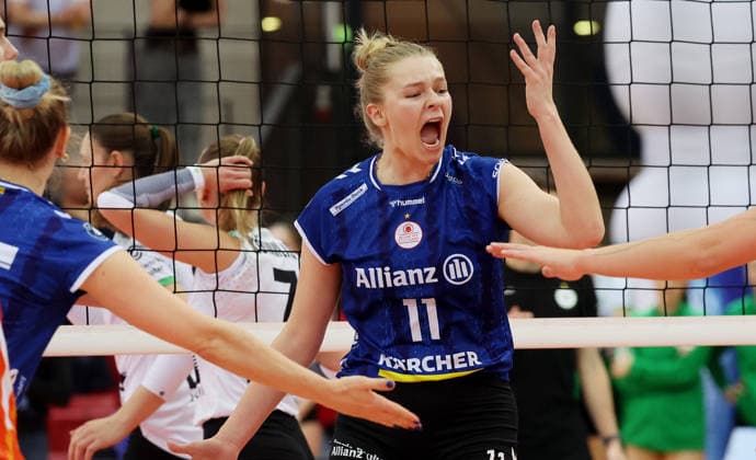 Stuttgart , Bundesliga Volleyball Allianz MTV Stuttgart vs USC Münster , Pauline Martin Stgt