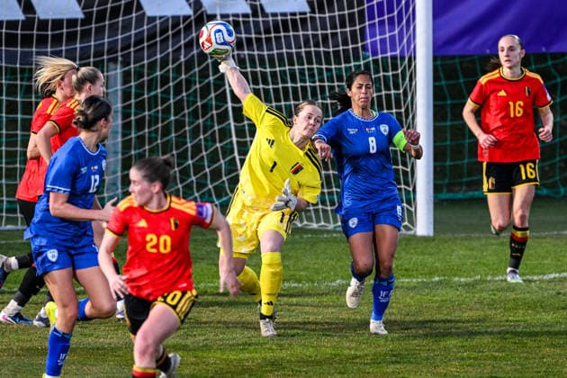 SOCCER WOMEN UEFA QUALIFIERS B4 MD2 BELGIUM VS ISRAEL goalkeeper Louise Seynhaeve (1) of Belgium pictured during a women football game between the national teams of Belgium, called the Red Flames, and Israel on the second match day in League B Group B4 in the league stage of the 2026-27 UEFA Women s European Qualifiers competition , on Saturday 7 March 2026 in Budapest , Hungary . PHOTO SPORTPIX Stijn Audooren Budapest BSC Stadium - Budaors Hungary  Copyright: xSportpix.bex xStijnxAudoorenxStijnxAudoorenx