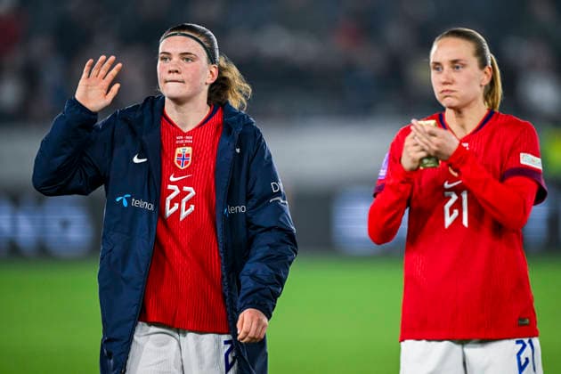 World Cup qualifying match between Norway and Germany Stavanger 20260307 Norway s Signe Gaupset and Lisa Fjeldstad Naalsund after the World Cup qualifying match between Norway and Germany at Lyse Arena in Stavanger Photo Carina Johansen NTB Stavanger Norway EDITORIAL USE ONLY RESTRICTED USE FOR BETTING COMPANIES  Copyright: xCarinaxJohansenx xNTBx