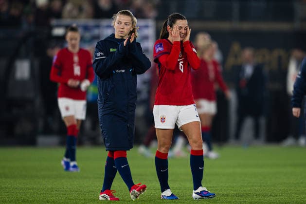 260307 Justine Kielland and Tuva Hansen of Norway looks dejected after the FIFA Women s World Cup Qualifier football match between Norway and Germany on March 7, 2026 in Stavanger Photo Marius Simensen BILDBYRAN COP 238 MM0060 bbeng dam depp fifa world cup qualifier football fotball germany landskamp norge norway soccer tyskland vm kval vm kvalifisering kvinner vm kvalik  Copyright: MARIUSxSIMENSEN BB260307ZL130