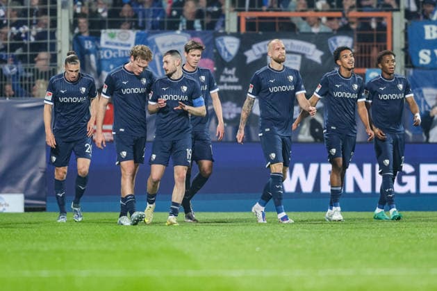 Soccer 2 Bundesliga 25 Matchday VfL Bochum 1 FC Kaiserslautern on 07 03 2026 at Vonovia Ruhrstadion in Bochum Goal celebration to 1 0 by Philipp Hofmann Bochum DFL regulations prohibit any use of photographs as image sequences and or quasi video xJRx