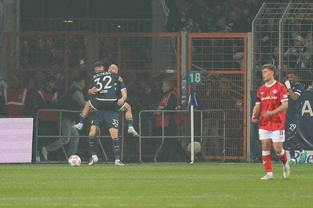 07 03 2026, xrekx, Fußball 2 Bundesliga, VfL Bochum 1 FC Kaiserslautern v l Torjubel nach dem Tor zum celebrating the goal celebrate 1 0 durch Philipp Hofmann VfL Bochum DFL DFB REGULATIONS PROHIBIT ANY USE OF PHOTOGRAPHS as IMAGE SEQUENCES and or QUASI VIDEO Bochum