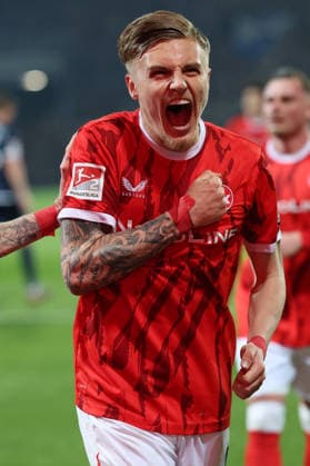 07 03 2026, xrekx, Fußball 2 Bundesliga, VfL Bochum 1 FC Kaiserslautern v l Torjubel nach dem Tor zum celebrating the goal celebrate 1 1 durch Norman Bassette 1 FC Kaiserslautern DFL DFB REGULATIONS PROHIBIT ANY USE OF PHOTOGRAPHS as IMAGE SEQUENCES and or QUASI VIDEO Bochum