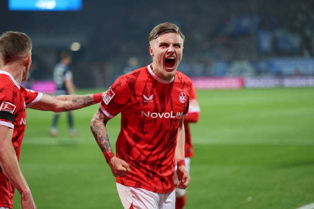 07 03 2026, xrekx, Fußball 2 Bundesliga, VfL Bochum 1 FC Kaiserslautern v l Torjubel nach dem Tor zum celebrating the goal celebrate 1 1 durch Norman Bassette 1 FC Kaiserslautern DFL DFB REGULATIONS PROHIBIT ANY USE OF PHOTOGRAPHS as IMAGE SEQUENCES and or QUASI VIDEO Bochum
