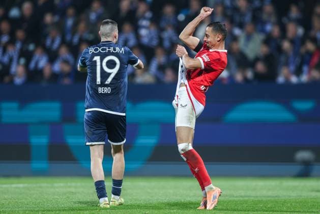 Soccer 2 Bundesliga 25 Matchday VfL Bochum 1 FC Kaiserslautern on 07 03 2026 at the Vonovia Ruhrstadion in Bochum Kenny Prince Redondo Kaiserslautern is annoyed DFL regulations prohibit any use of photographs as image sequences and or quasi video xJRx