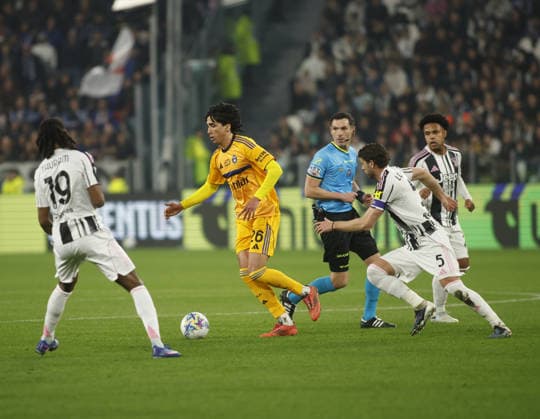 Francesco Coppola of Pisa SC during the Italian Serie A, season 2025-2026, football match between Juventus FC and Pisa SC on 07 March 2026 at Allianz Stadium, Turin, Italy. Photo, Nderim Kaceli  Copyright: xNderimxKaceli IPAxSportx xipa-agency.netx xx IPA_72532840 IPA_Agency_IPA72532840