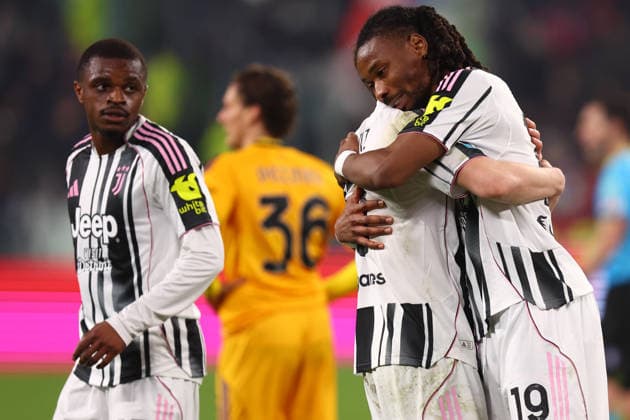Kenan Yildiz (Juventus Fc) und Khephren Thuram (Juventus FC) celebrates after scoring his team s third goal with team mates, Serie A, Juventus FC v Pisa SC , Allianz Stadium, March 7, 2026, Turin, Italy.