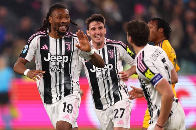Juventus Fc - Pisa SC Khephren Thuram of Juventus Fc celebrates after scoring a goal during the Serie A match beetween Juventus Fc and Pisa SC at Allianz Stadium on March 7, 2026 in Turin, Italy . Torino Allianz Stadium Italy Copyright: xMarcoxCanonierox