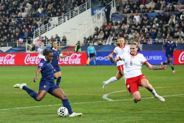 football, éliminatoire de la coupe du monde féminine 2027, j2, france - pologne NICOLAS GOISQUE MAXPPP - 07 03 2026, 21h10, stade gaston gérard de dijon , football, éliminatoire de la coupe du monde féminine 2027, 2ème journée, france - pologne, grosse occasion pour kalidiatou diani sur cette frappe Dijon, France, march 7th 2026 Football, Women s World Cup 2027 qualifier, Matchday 2, France vs. Poland Copyright: xMAXPPPxNICOLASxGOISQUEx GSQ202603071450 GSQ202603071450
