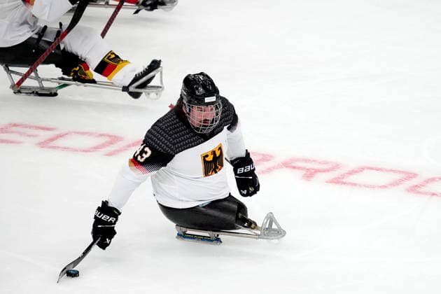 HERING Bernhard Team GER Eishockey Vorrundenspiel GER - China 0 : 12 Paralympische Winterspiele 2026 Cortina - Milano am 07.03.2026 in Mailand *** HERING Bernhard Team GER ice hockey preliminary round match GER China 0 12 Paralympic Winter Games 2026 Cortina Milano on 07 03 2026 in Milan Copyright: xLacixPerenyix