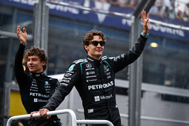George Russell Mercedes AMG Petronas F1 Team, Great Britain, 63 , Andrea Kimi Antonelli Mercedes AMG Petronas F1 Team, Italy, 12 at the drivers parade, AUS, Formula 1 World Championship, Australian Grand Prix, Albert Park Circuit, Melbourne, Race, 2026 season, 08 03 2026 AUS, Formula 1 World Championship, Australian Grand Prix, Albert Park Circuit, Melbourne, Race, 2026 season, 08 03 2026 Melbourne Copyright: xEibner-Pressefoto Memmlerx EP_MMR