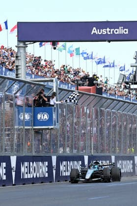 2026 AUSTRALIAN F1 GRAND PRIX, George Russell of Mercedes passes the finish line to win the 2026 Australian Grand Prix at Albert Park Circuit in Melbourne, Sunday, March 8, 2026. ( NO ARCHIVING, EDITORIAL USE ONLY MELBOURNE VICTORIA AUSTRALIA  Copyright: xJAMESxROSSx 20260308123543635142