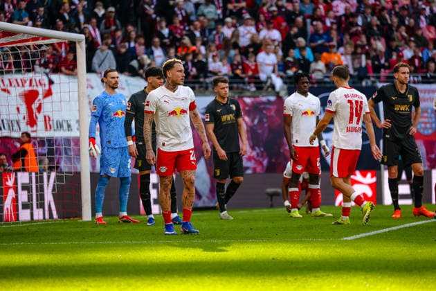 David Raum RB Leipzig, 22 in the Leipzig penalty area, RB Leipzig vs FC Augsburg, Football, 1 Bundesliga, 25 Matchday, Season 2025 2026, 07 03 2026,¨ DFL REGULATIONS PROHIBIT ANY USE OF PHOTOGRAPHS AS IMAGE SEQUENCES AND OR QUASI VIDEO,¨ RB Leipzig vs FC Augsburg, Football, 1 Bundesliga, 25 Matchday, Season 2025 2026, 07 03 2026 Leipzig Copyright: xEibner-Pressefoto LauraxRoemerx EP_LRR