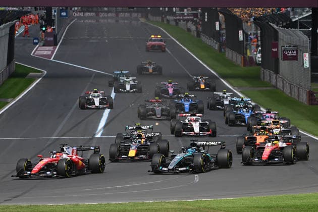 2026 AUSTRALIAN F1 GRAND PRIX, Charles Leclerc of Ferrari (left) leads into the first corner during the 2026 Australian Grand Prix at Albert Park Circuit in Melbourne, Sunday, March 8, 2026. ( NO ARCHIVING, EDITORIAL USE ONLY MELBOURNE VICTORIA AUSTRALIA  Copyright: xJAMESxROSSx 20260308176565604650